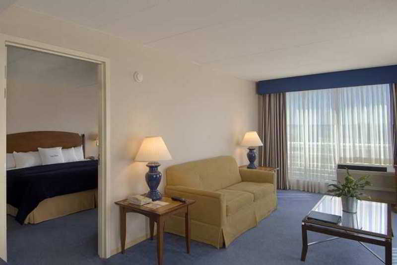 Doubletree By Hilton Hotel Boston Bayside Kamer foto